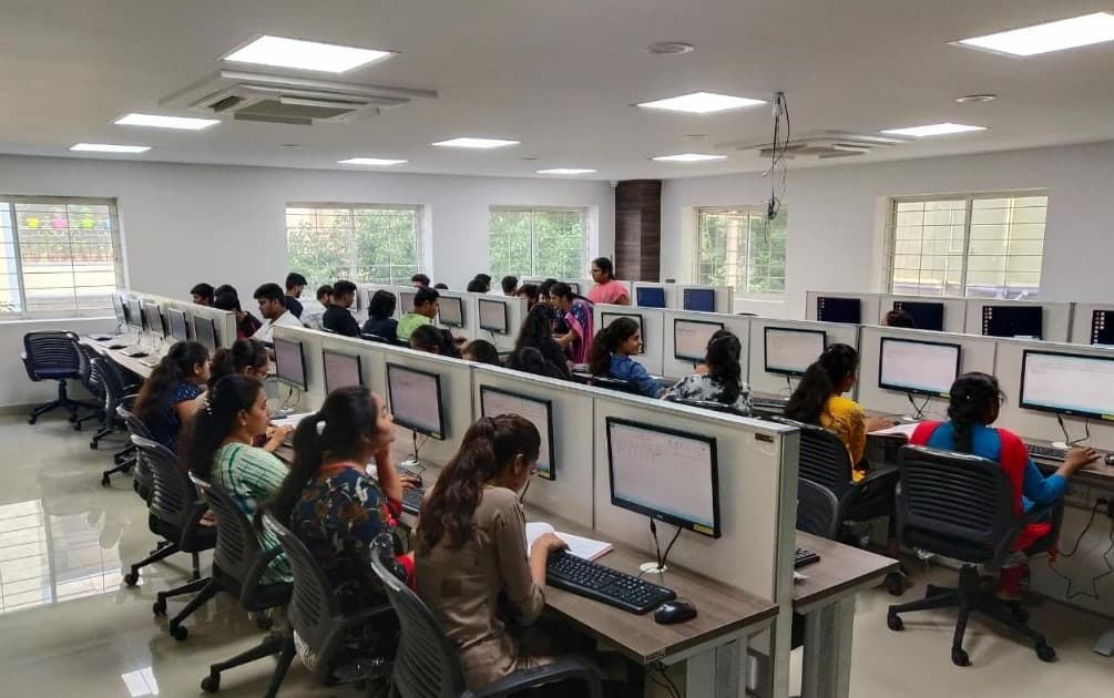 Avinash College of Commerce Kukatpally Hyderabad Campus photo 9